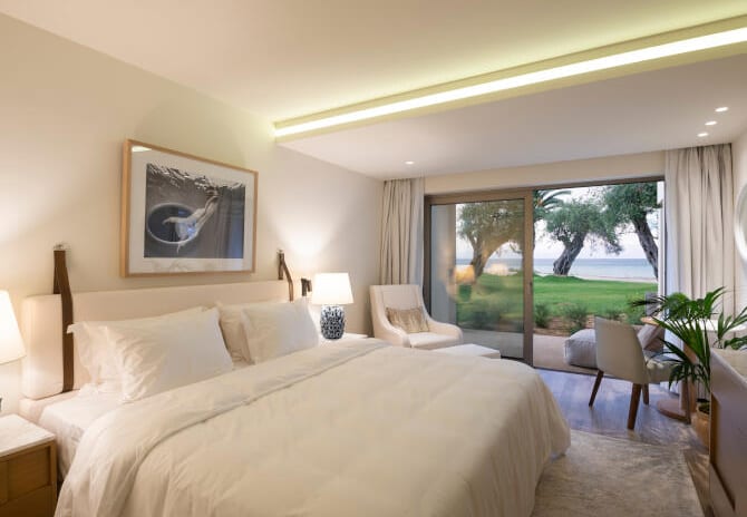 EMERALD RETREAT BEACHFRONT